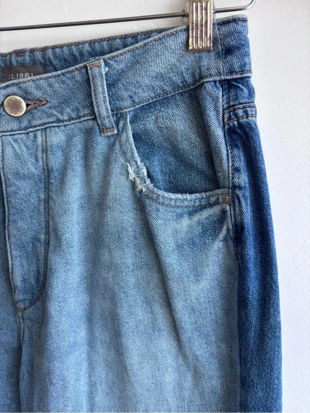 DL1961 Jerry High Rise Vintage Straight Denim Jeans tuxedo stripe button fly 28